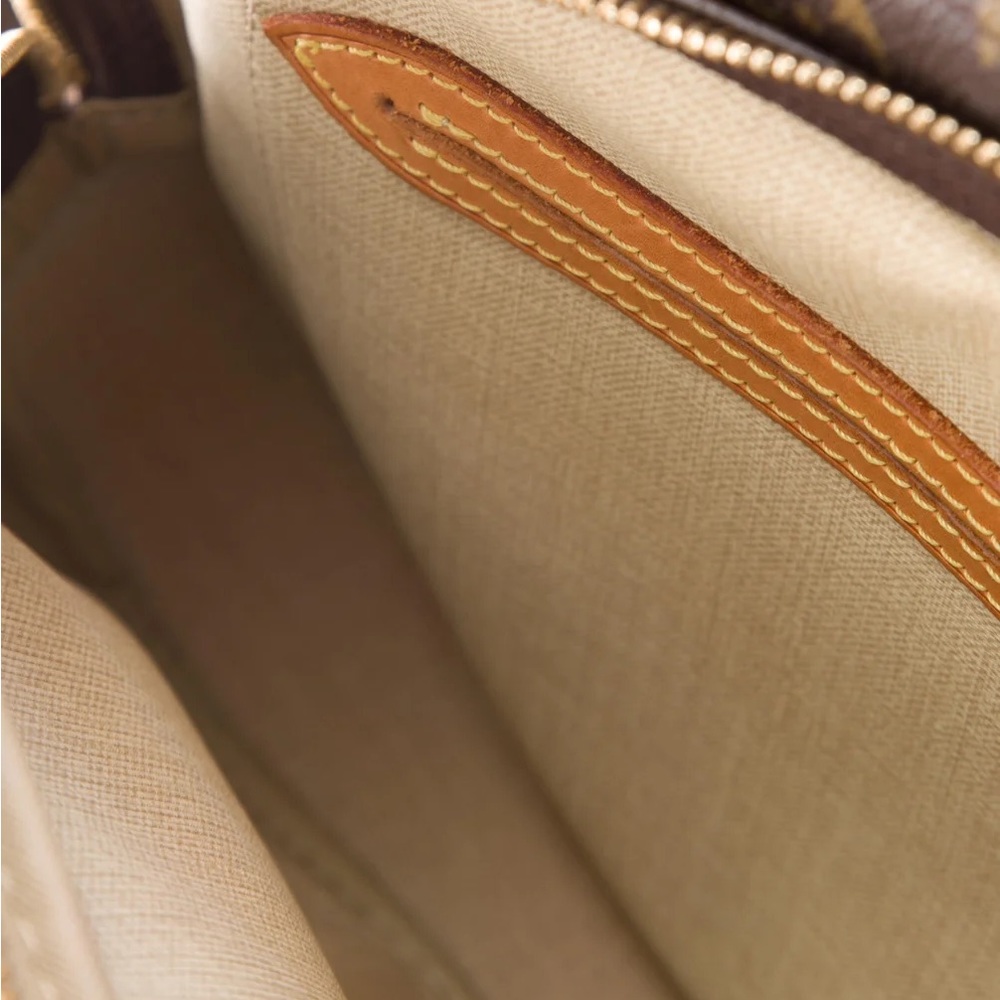Authentic Louis Vuitton Camera Bag - Picture 4 of 5